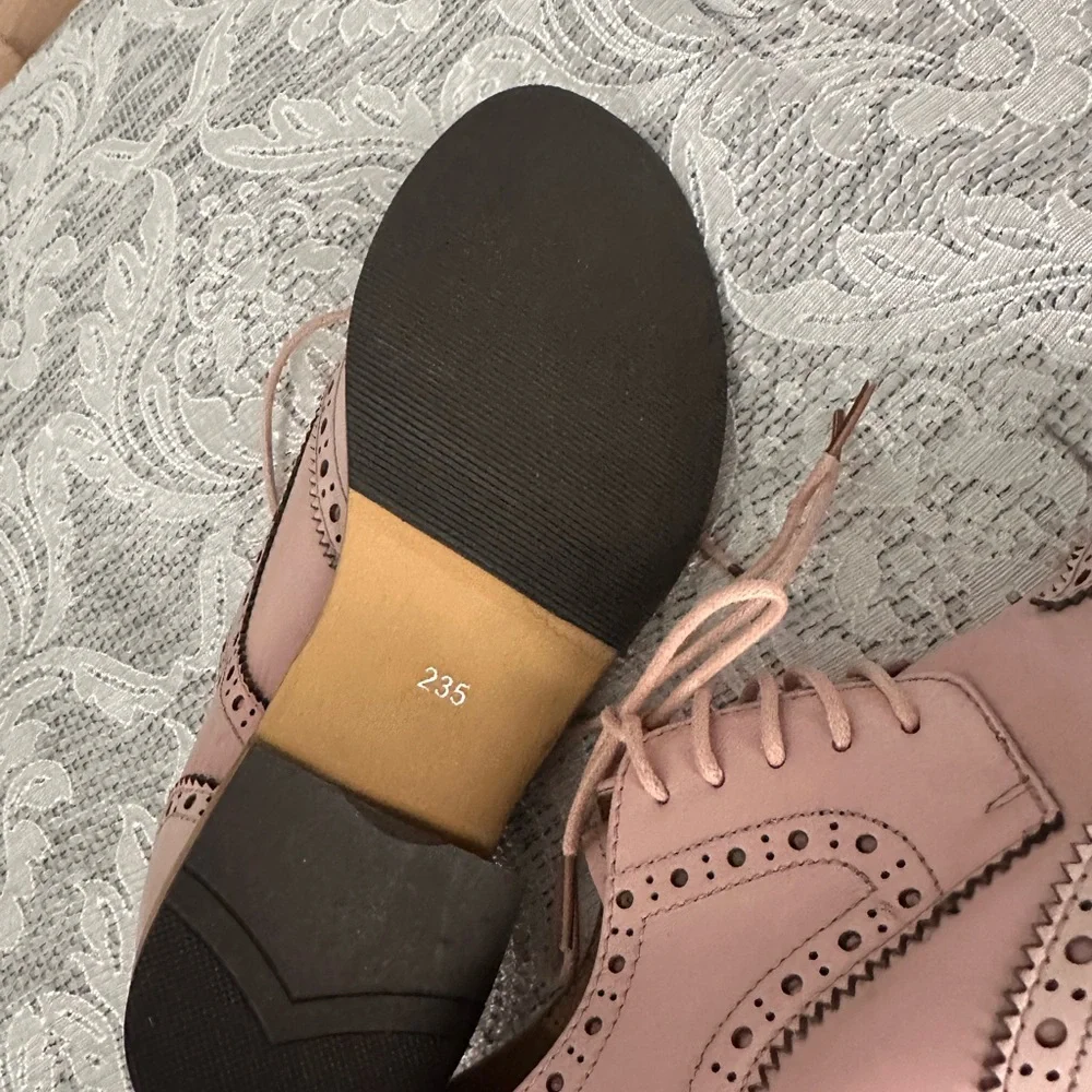 🌸 Blush Pink Wingtip Oxford Shoes – Women’s 6.5–7 - Picture 7 of 7